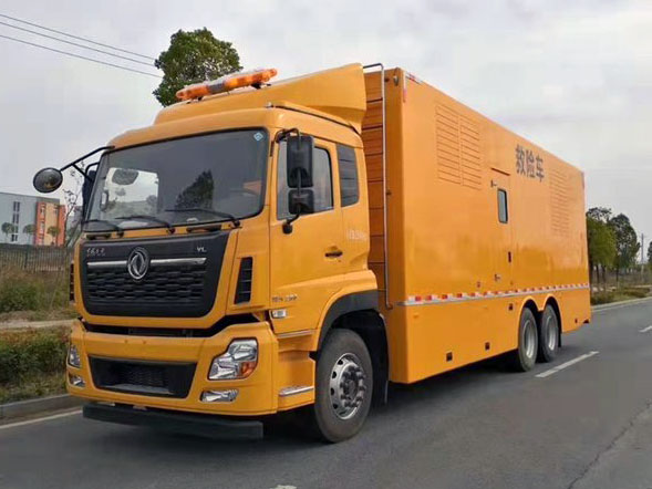 东风天龙双桥600KW电源车