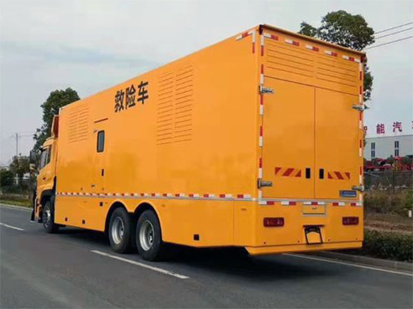 东风天龙双桥600KW电源车