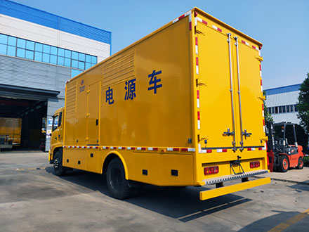 东风天锦120-250KW电源车