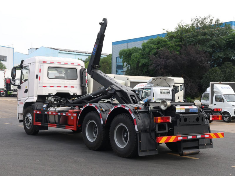 陕汽轩德翼6后双桥勾臂垃圾车