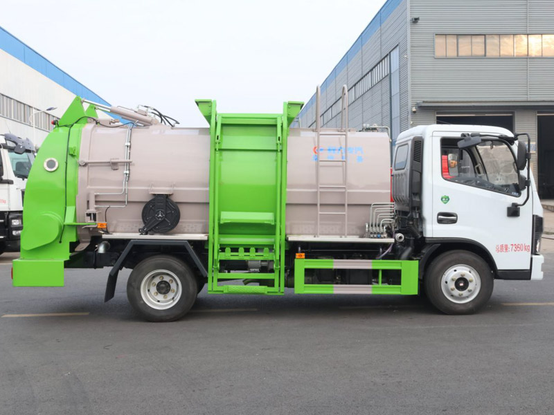 东风多利卡D6餐厨垃圾车