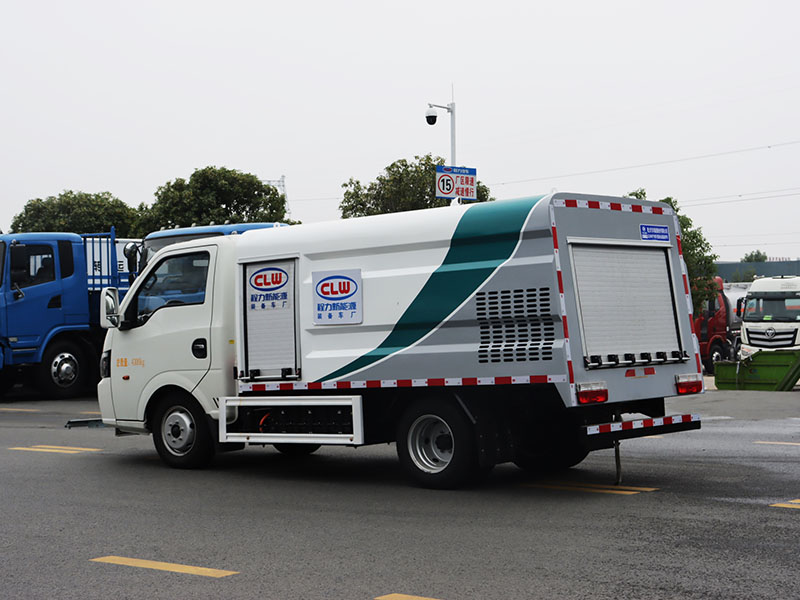 1.2方比亚迪T4纯电动路面养护车CL5040TYHBEV
