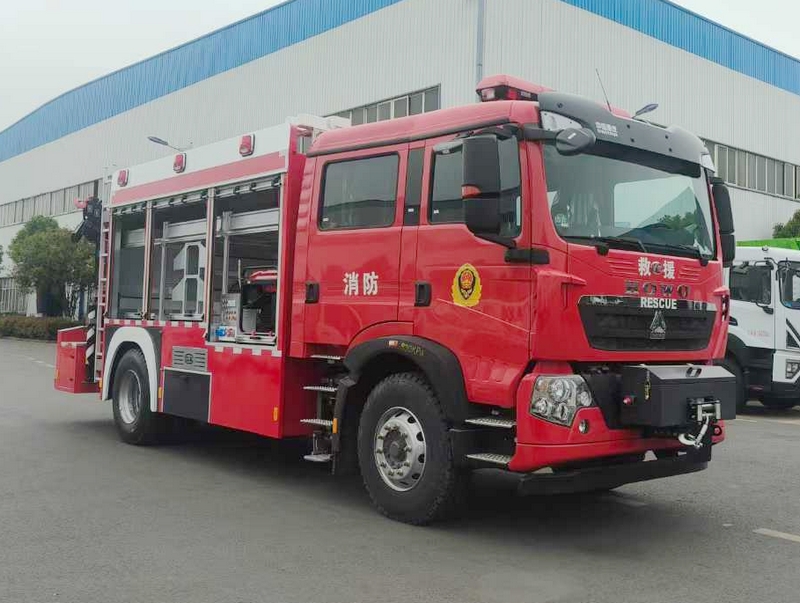重汽豪沃抢险救援消防车
