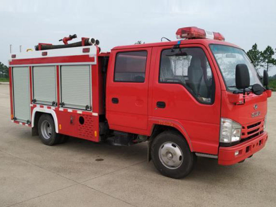 100P五十铃2吨消防车