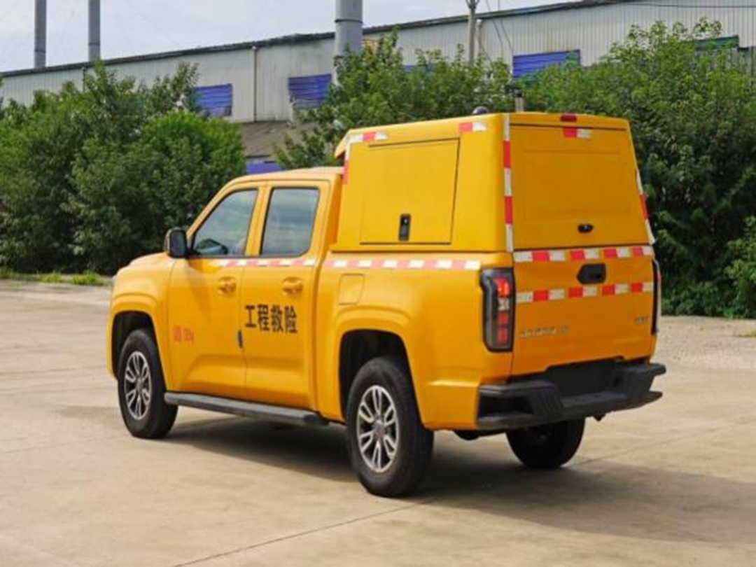 江铃大道皮卡救险车