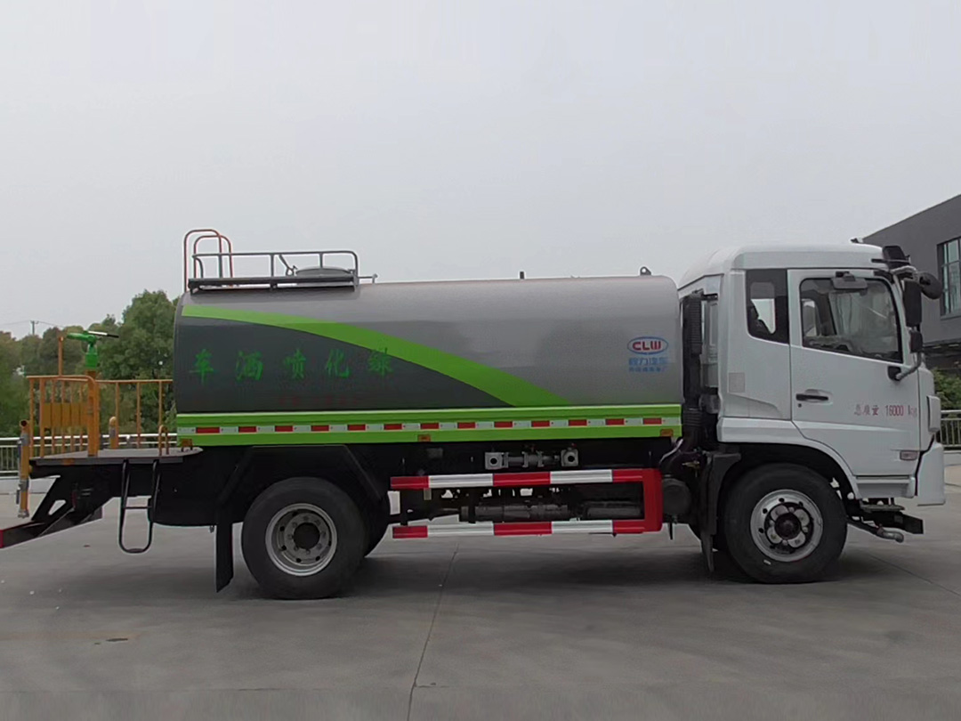 东风福瑞卡系列12.32方绿化喷洒车