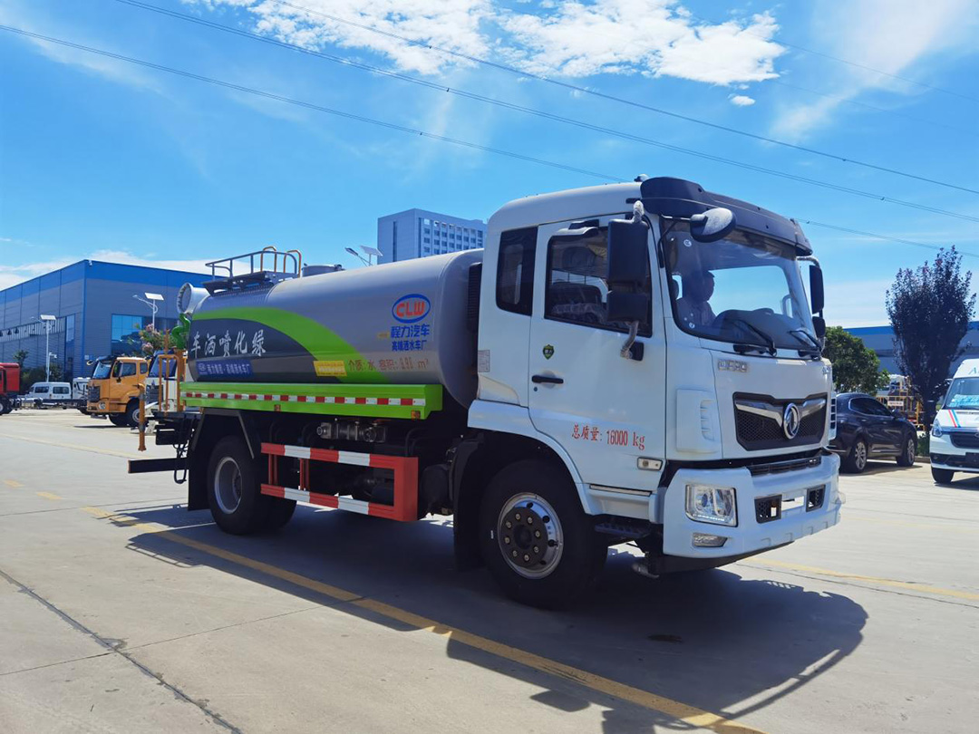 东风福瑞卡系列12.32方绿化喷洒车