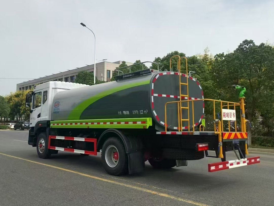 新款D9系列16方绿化喷洒车