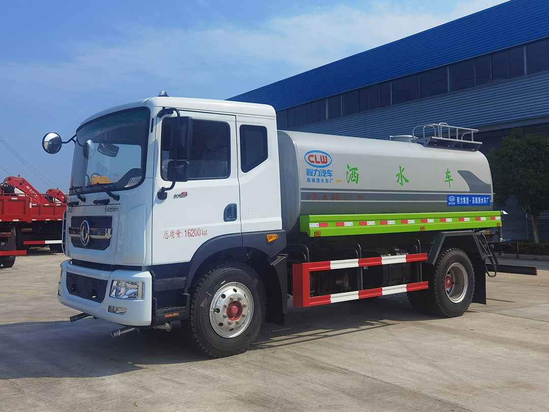 东风D9系列11.94方洒水车
