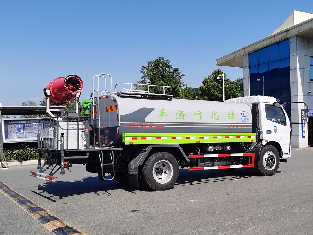东风D7.F7系列8.75方绿化喷洒车