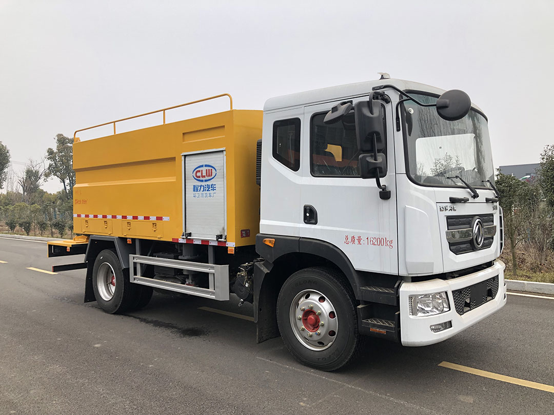 东风D9高压清洗车