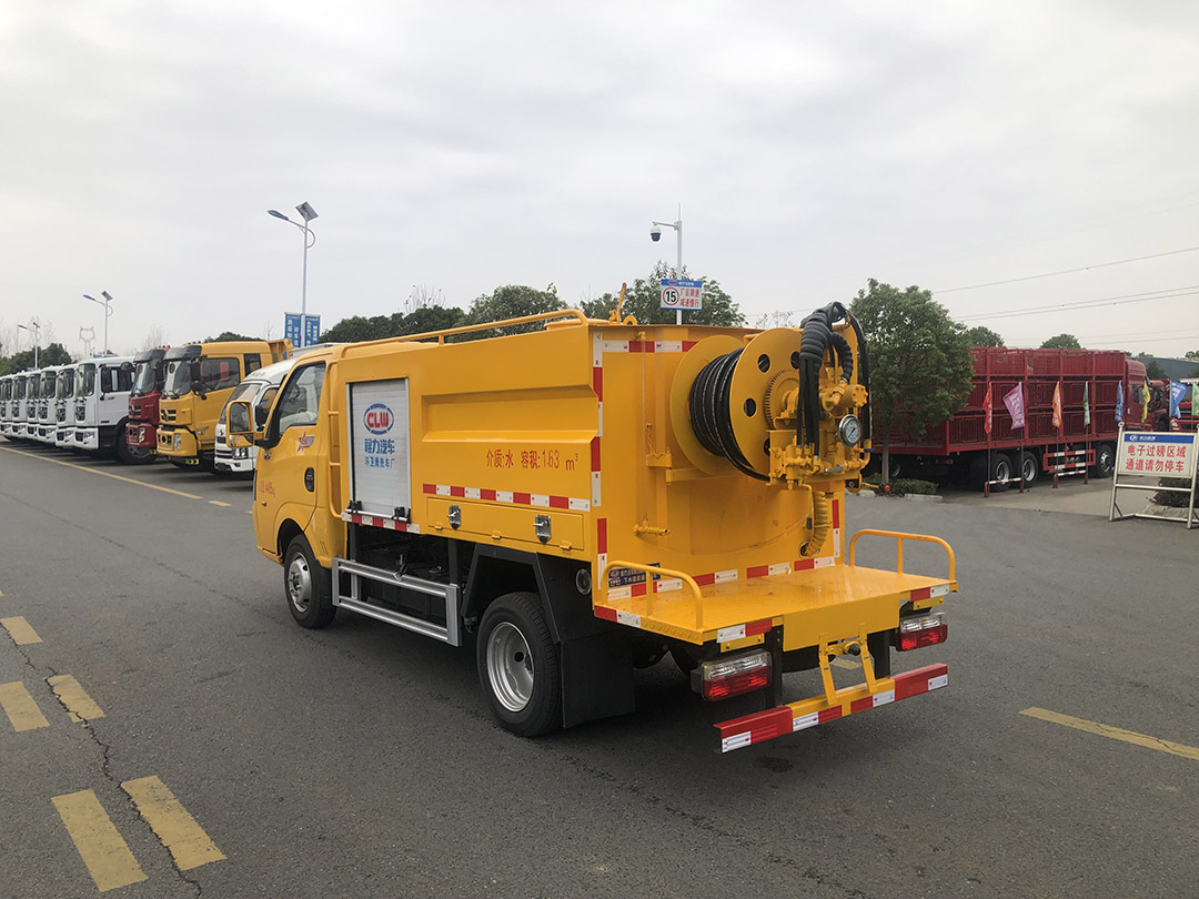 东风途逸高压清洗车