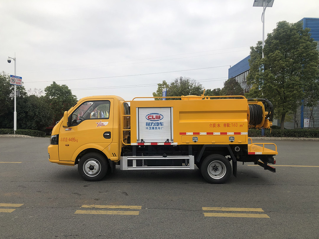 东风途逸高压清洗车