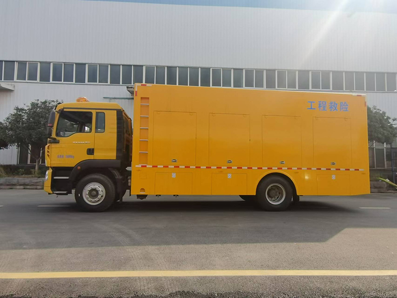 重汽豪沃4000方（便携）