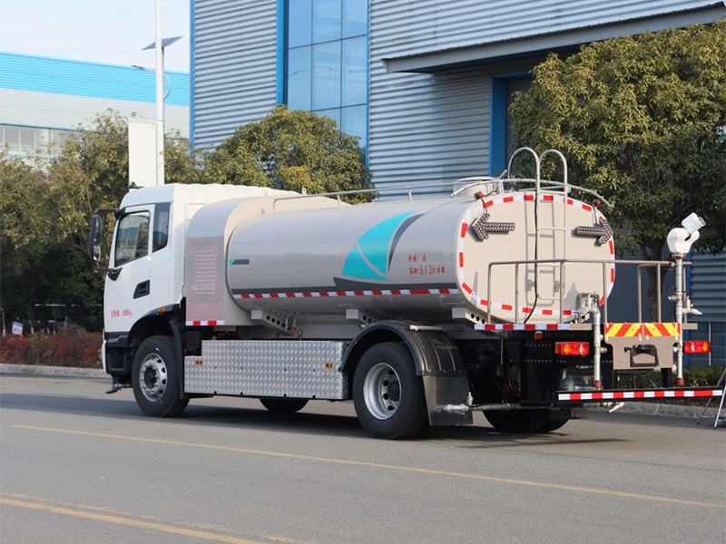 东风天锦10方纯电动洒水车
