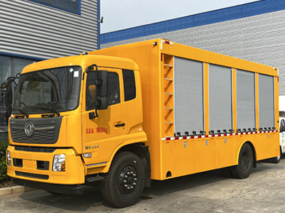 CLW5180XZBD6东风天锦装备运输车