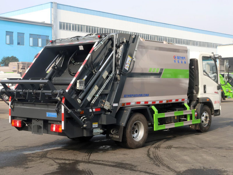 重汽豪沃压缩垃圾车