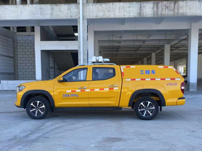 大通工程指挥车