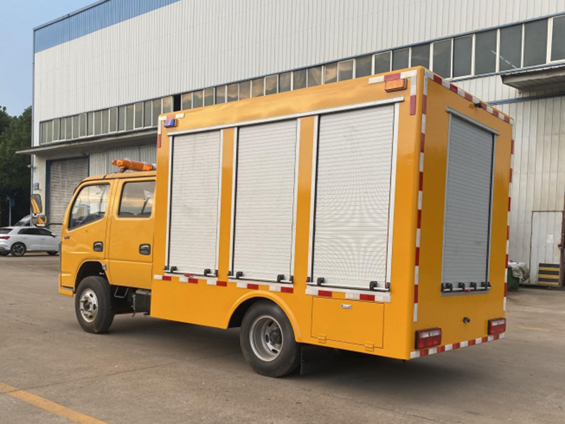 东风多利卡D6 1000方救险车