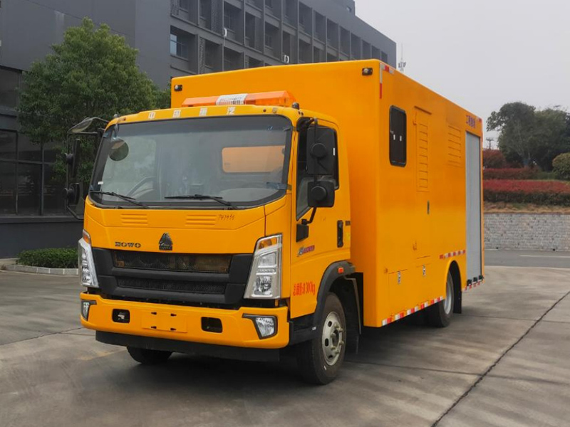 豪沃抗洪排涝救险车2000方
