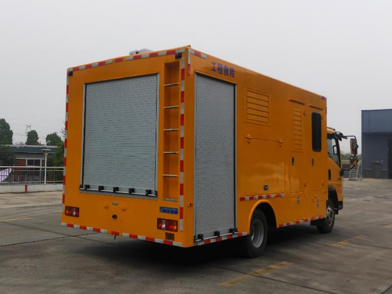 豪沃抗洪排涝救险车2000方