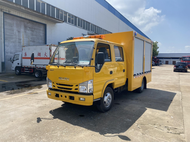 五十铃双排蓝牌1000-1200方救险车（便携）