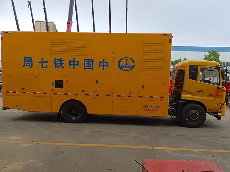 东风天锦 200KW -600kw电源车