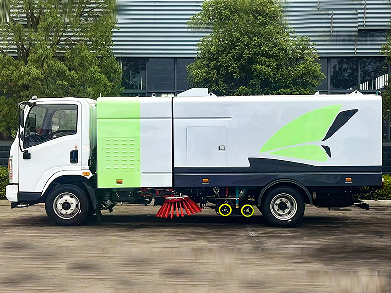 东风华神纯电动洗扫车