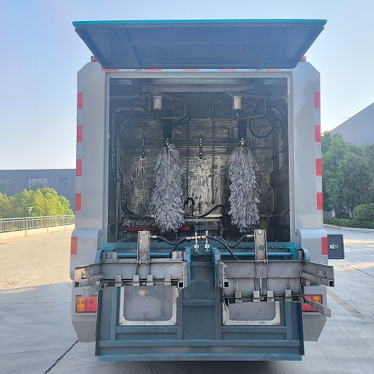 程力威牌CLW5080TQXASL型垃圾桶清洗车