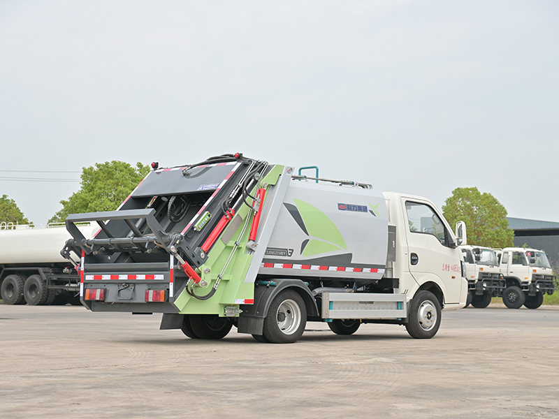 东风·纯电动·华神压缩垃圾车
