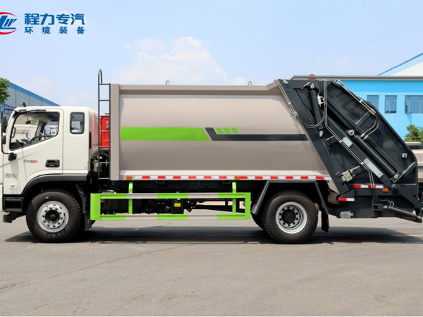 福田领航ES5压缩垃圾车